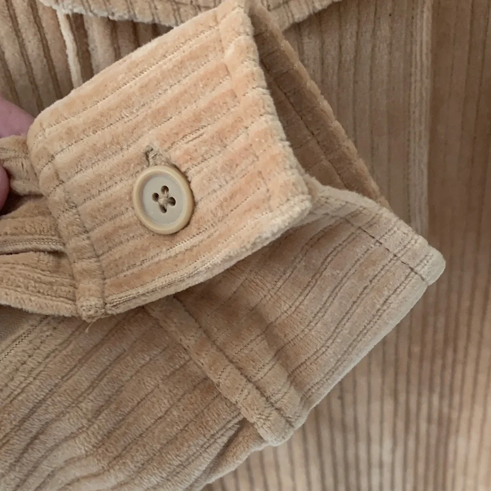 Arizona Jean Company Corduroy Utility Jacket in Camel Brown - Picture 5 of 8